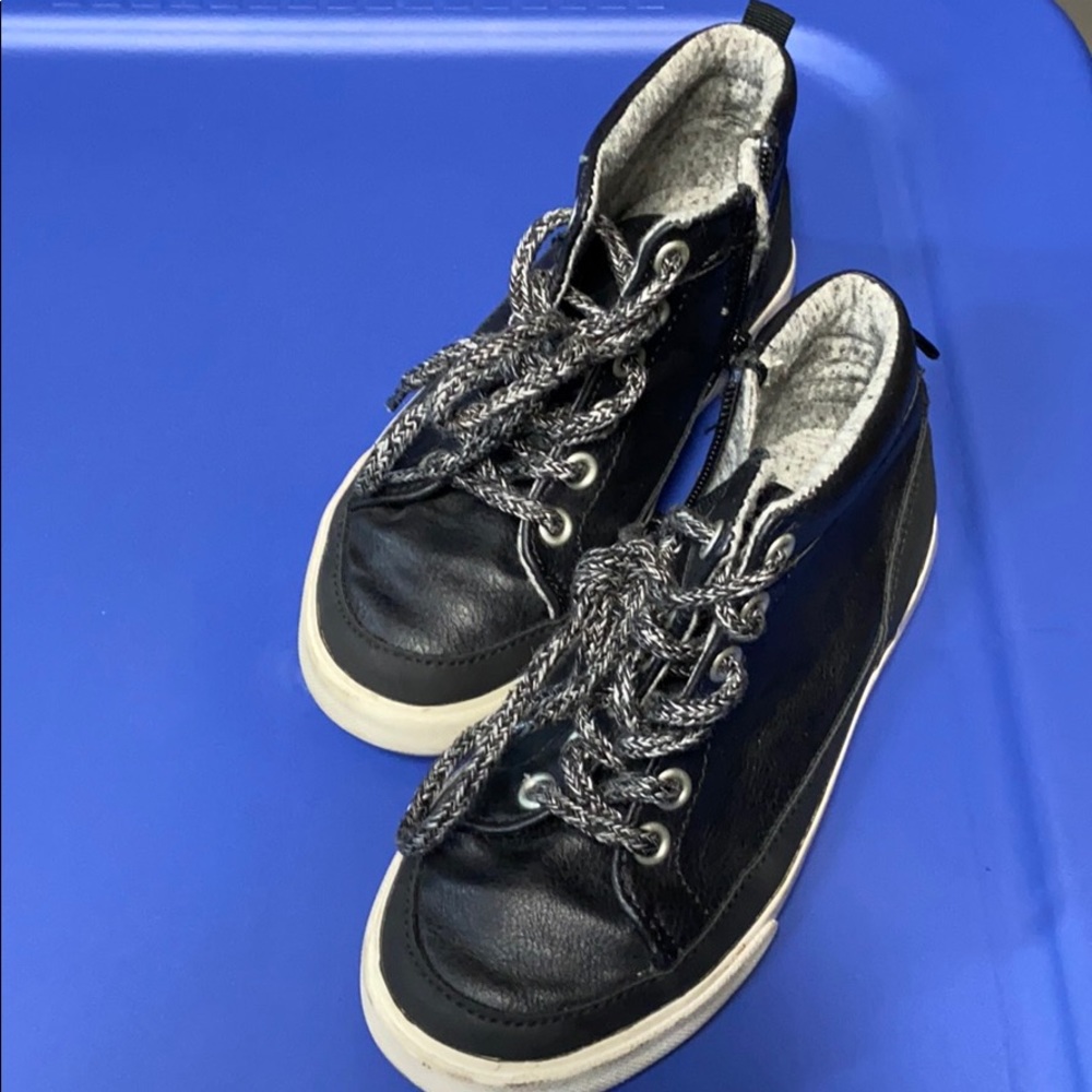 Black Leather Hi-Tops Sz11